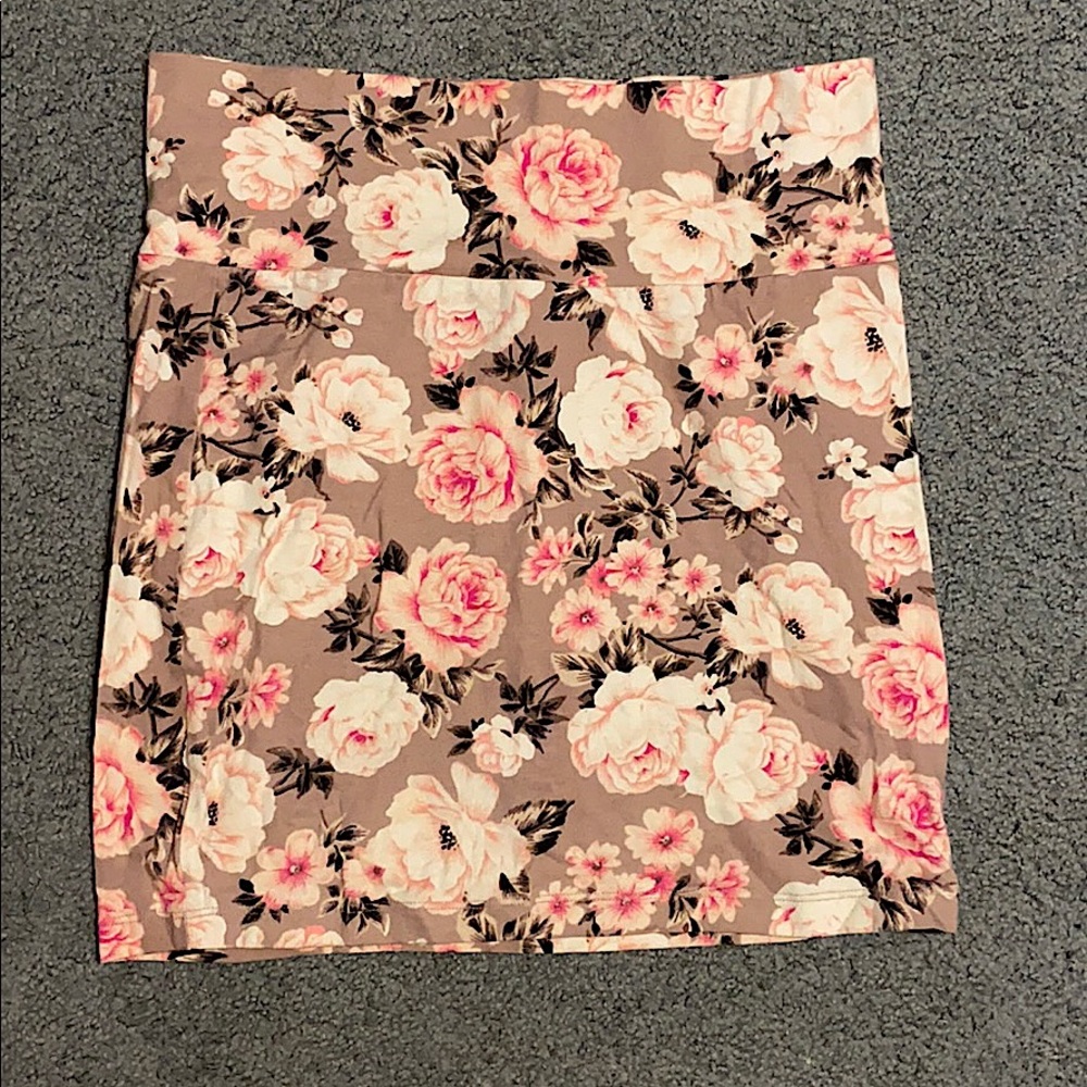 Rose Print Pencil Skirt
